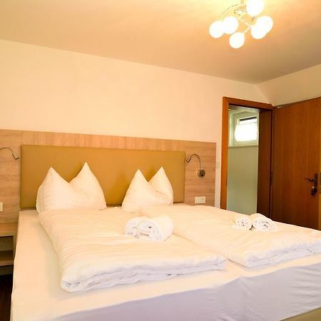 Apart Of Me Ferienhaus Faaker See Villach Exterior photo