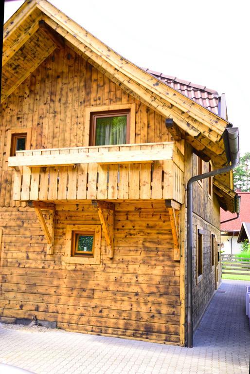 Apart Of Me Ferienhaus Faaker See Villach Exterior photo