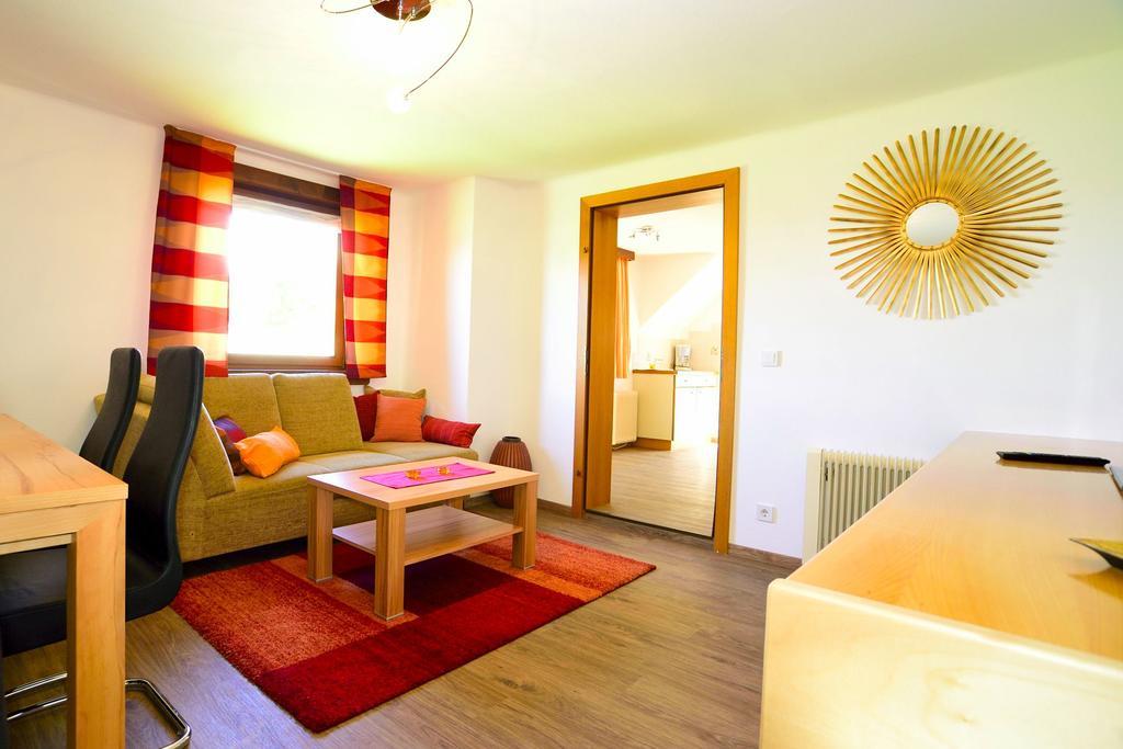 Apart Of Me Ferienhaus Faaker See Villach Exterior photo